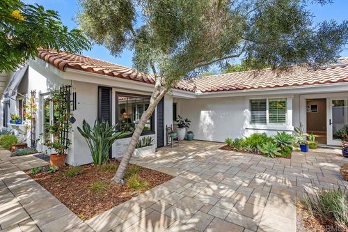 560 San Andres Dr, Solana Beach, CA, 92075-2100 | Card Image