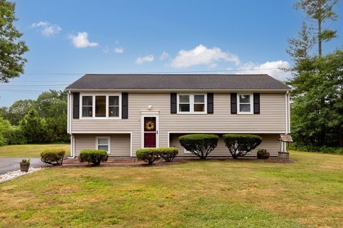9 Atwood St, Carver, MA, 02330-1316 | Card Image