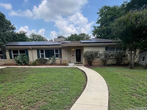 117 Bryker Dr, Terrell Hills, TX, 78209-6007 | Card Image