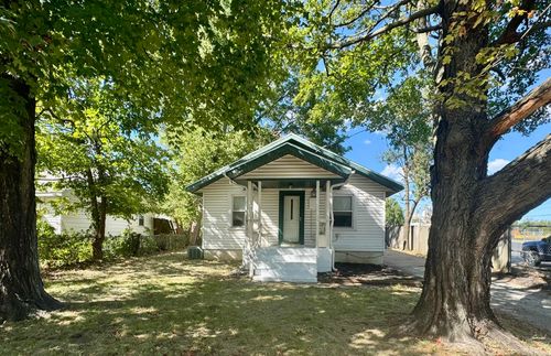1411 W Lynn St, Springfield, MO, 65802-1566 | Card Image