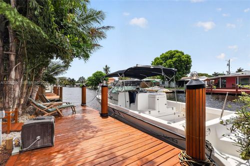 2730 Sherman St, Hollywood, FL, 33020-1825 | Card Image