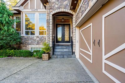 14476 75a Ave, House other with 8 bedrooms, 6 bathrooms and 6 parking in Surrey BC | Image 1