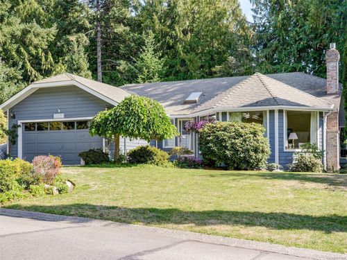 8564 Kingcome Cres, North Saanich, BC, V8L5B6 | Card Image