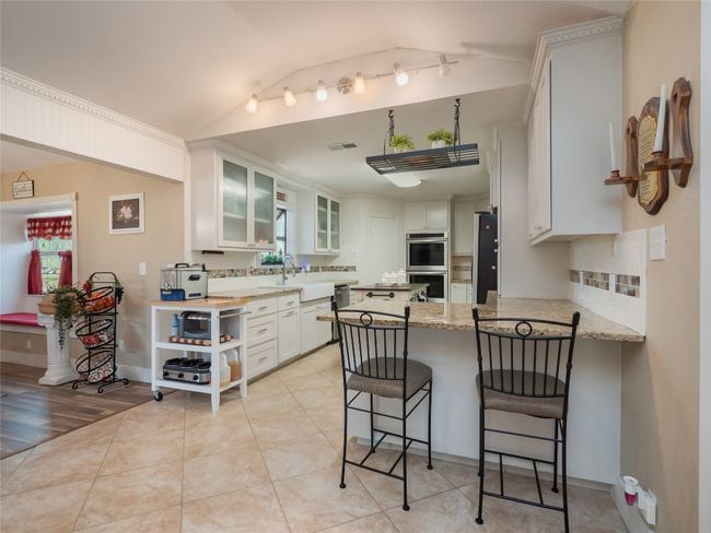 557 Riddle Rd, House other with 7 bedrooms, 4 bathrooms and null parking in Cedar Creek TX | Image 7