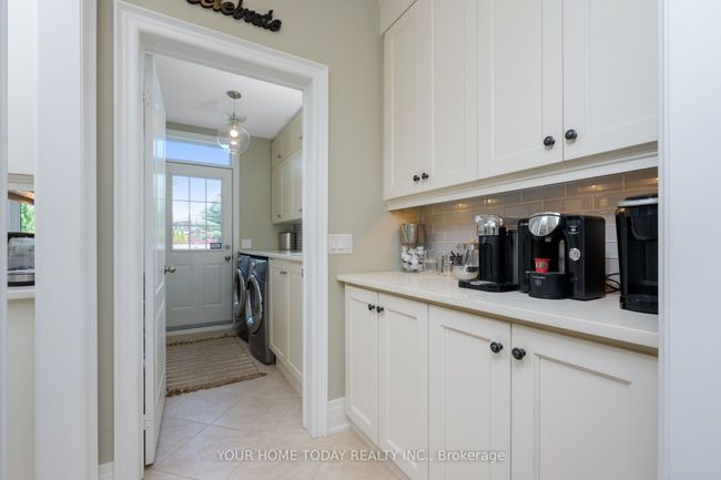 25 View Point Cir, House other with 5 bedrooms, 4 bathrooms and 6 parking in Georgetown ON | Image 5