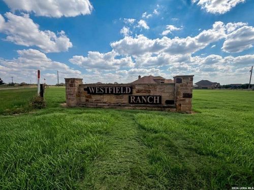 152 Westfield Rnch, La Vernia, TX, 78121-5718 | Card Image