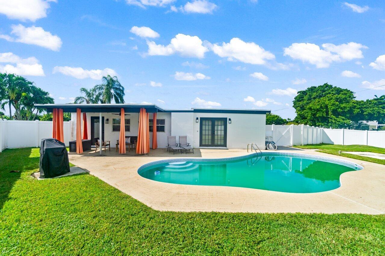 Rodgers St, Palm Beach Gardens, FL 33410