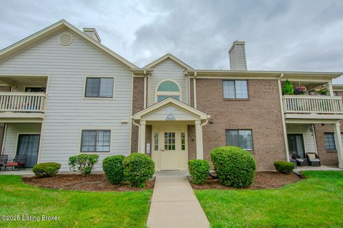 102-8500 Ambrosse Ln, Louisville, KY, 40299-7304 | Card Image