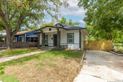 321 Belden Ave, House other with 3 bedrooms, 2 bathrooms and null parking in San Antonio TX | Image 1