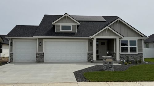 1236 N High Desert Dr, Deer Park, WA, 99006-5650 | Card Image