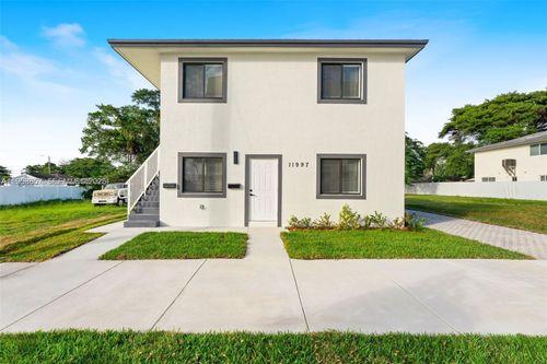 11997 Sw 218th St, Miami, FL, 33170-2832 | Card Image