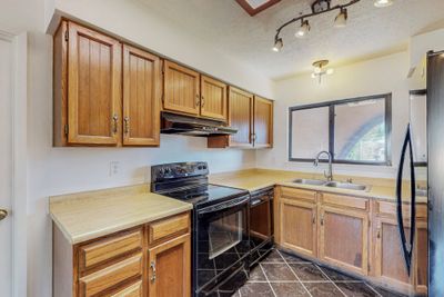 2709 Paseo De Tularosa, House other with 3 bedrooms, 1 bathrooms and 4 parking in Santa Fe NM | Image 3