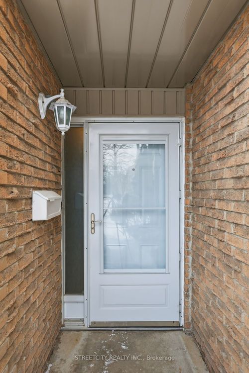 118-159 Sandringham Cres, London, ON, N6C5A9 | Card Image