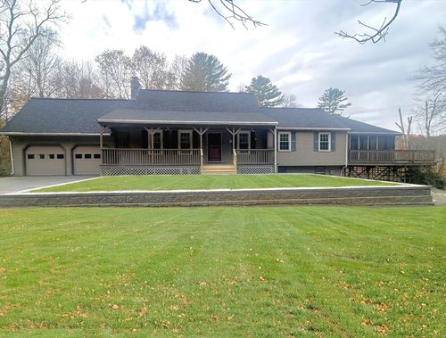 85 Fisher St, Medway, MA, 02053-2232 | Card Image