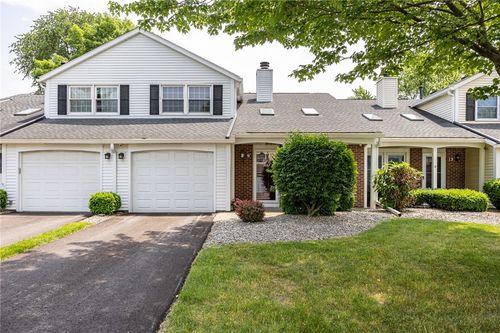 9 Old Stone Ln, Greece, NY, 14615-1531 | Card Image