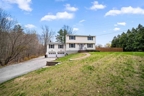 47 Edwards Mill Rd, Chester, NH, 03036-4155 | Card Image