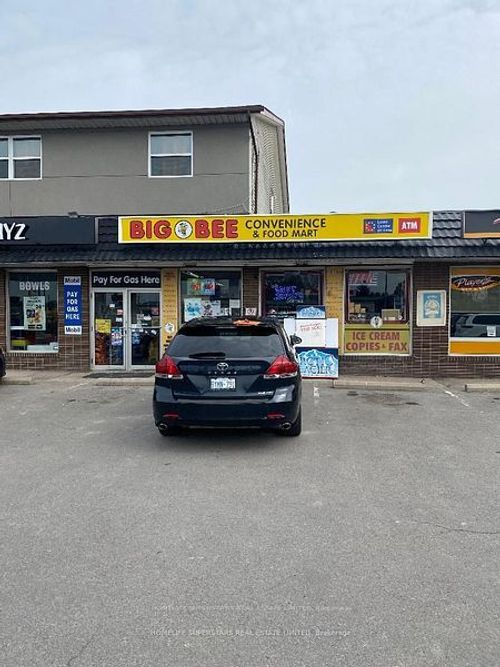 unit-c-8209 Lundy'S Lane, Niagara Falls, ON, L2H1H3 | Card Image