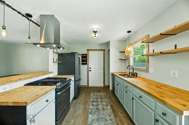 11 N Yellowstone Ave, House other with 3 bedrooms, 2 bathrooms and null parking in Bozeman MT | Image 16
