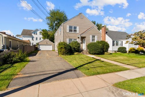 21 Fairfax Ave, West Hartford, CT, 06119-2004 | Card Image