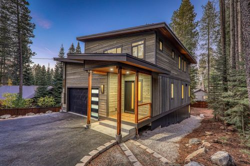 10416 Jeffrey Way, Truckee, CA, 96161 | Card Image