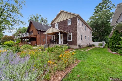 120 Kayser Ave, Royal Oak, MI, 48067-2865 | Card Image