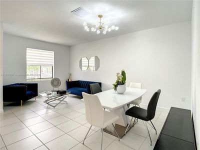 18272 - 18272 SW 148 Rd, Townhouse with 3 bedrooms, 2 bathrooms and null parking in Miami FL | Image 2