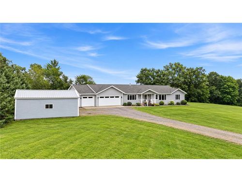 1365 290th St, Glenwood City, WI, 54013-4221 | Card Image