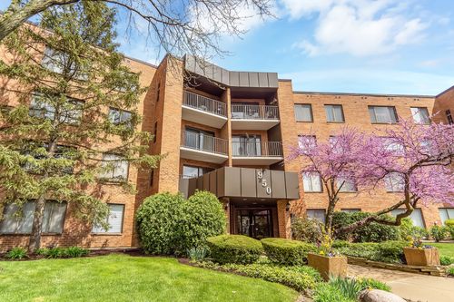 325-950 E Wilmette Road, Palatine, IL, 60074 | Card Image