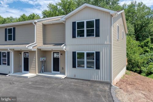 44 Petersburg Ln, DUNCANNON, PA, 17020-1919 | Card Image