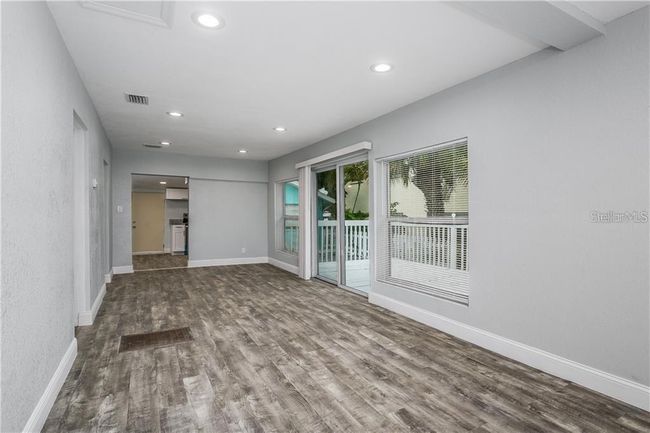 Front House dinning area | Image 28