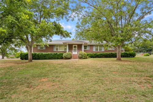 223 Lakewood Lane, Anderson, SC, 29625 | Card Image