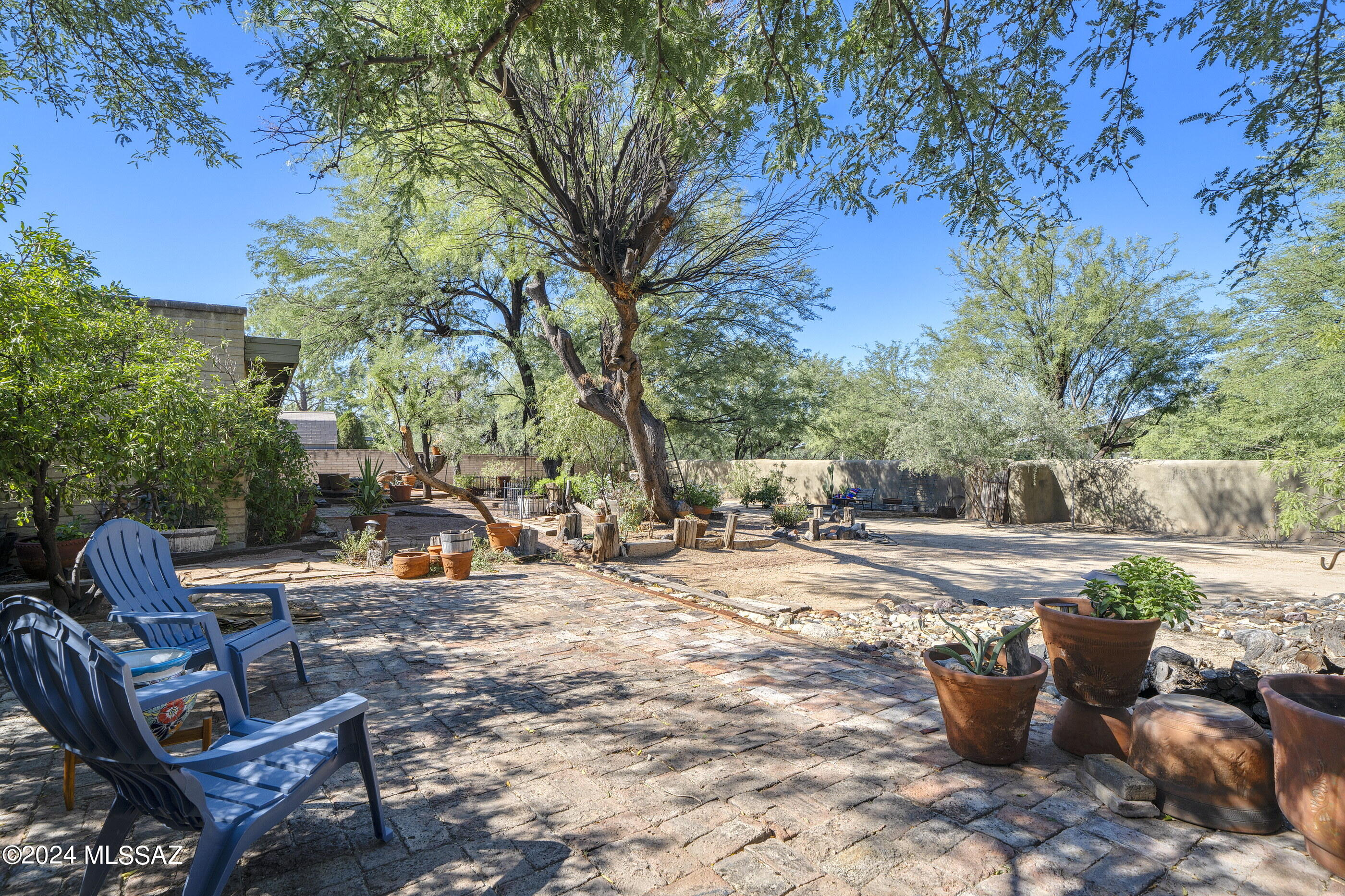 Camino Suerte , Tucson, AZ 85750