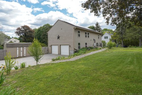 283 Woodstock Ave, Putnam, CT, 06260-1019 | Card Image