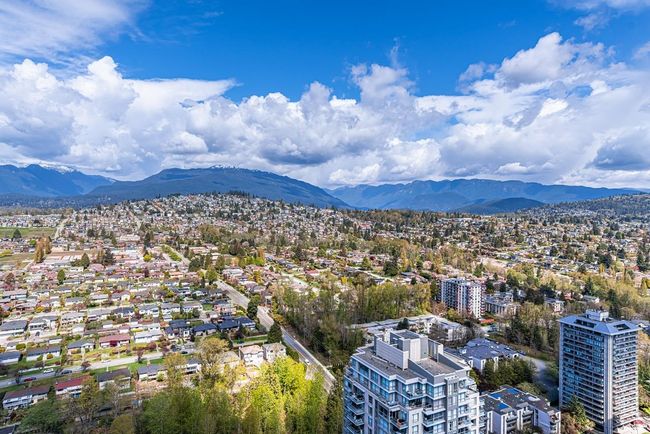 4207 - 4880 Lougheed Highway, Condo with 2 bedrooms, 2 bathrooms and 1 parking in Burnaby BC | Image 31