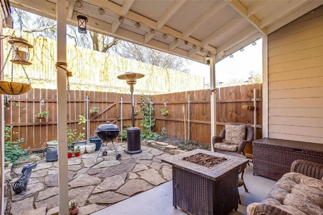 32 Abbey Rd, Condo with 2 bedrooms, 2 bathrooms and null parking in Euless TX | Image 35