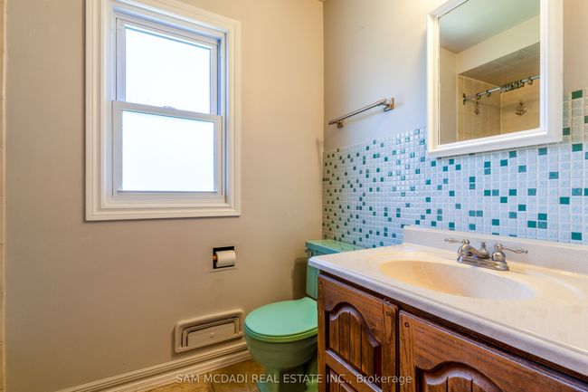 2127 Primate Rd, House other with 2 bedrooms, 2 bathrooms and 4 parking in Mississauga ON | Image 26