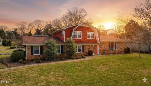 601 Meadow Ln, Kingsport, TN, 37663-2736 | Card Image