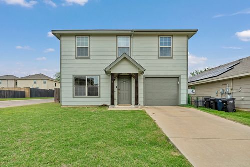 1501 Sierra Estate Trl, Fort Worth, TX, 76119-2670 | Card Image