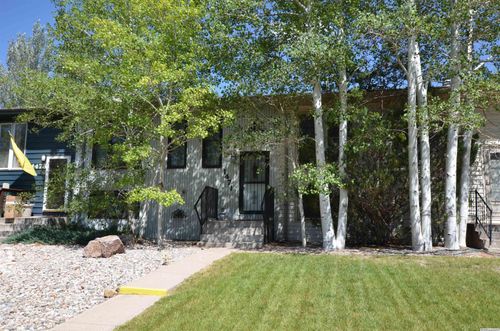1471 N 17th St, Laramie, WY, 82072-2308 | Card Image