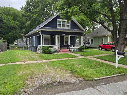 505 Cottonwood St, Emporia, KS, 66801-3855 | Card Image