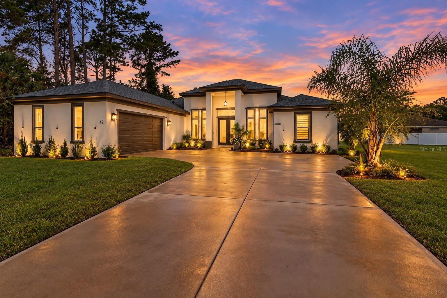 Residential Lease in PALM COAST