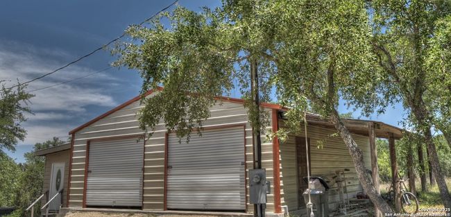 121 David Rankin Rd, House other with 3 bedrooms, 2 bathrooms and null parking in Leakey TX | Image 16