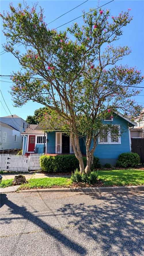 717 Elmira Ave, New Orleans, LA, 70114-2408 | Card Image