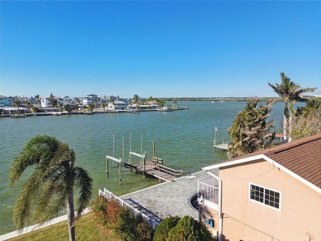 568 Johns Pass Ave, House other with 4 bedrooms, 3 bathrooms and null parking in MADEIRA BEACH FL | Image 97