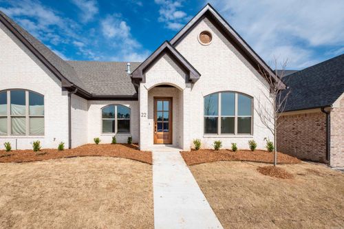 22 Driftwood Ln, Little Rock, AR, 72223-4974 | Card Image