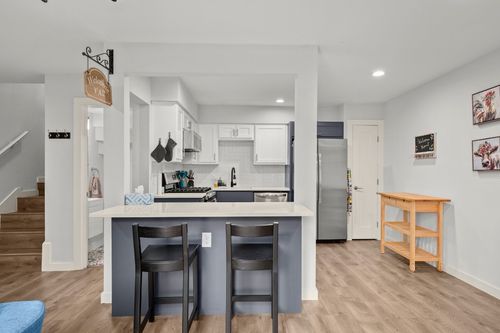 apt-103-4800 W Gate Blvd, Austin, TX, 78745-1427 | Card Image