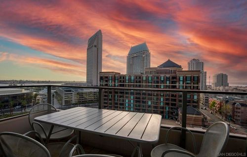 907-550 Front St, San Diego, CA, 92101 | Card Image