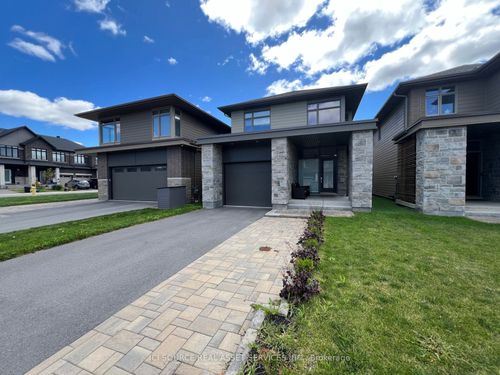 334 Lysander Pl, Ottawa, ON, K1K4K7 | Card Image