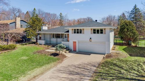 7221 Oaklawn Ave, Edina, MN, 55435-4142 | Card Image