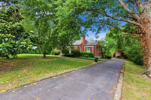 805 Lynnwood Blvd, Nashville, TN, 37205 | Card Image